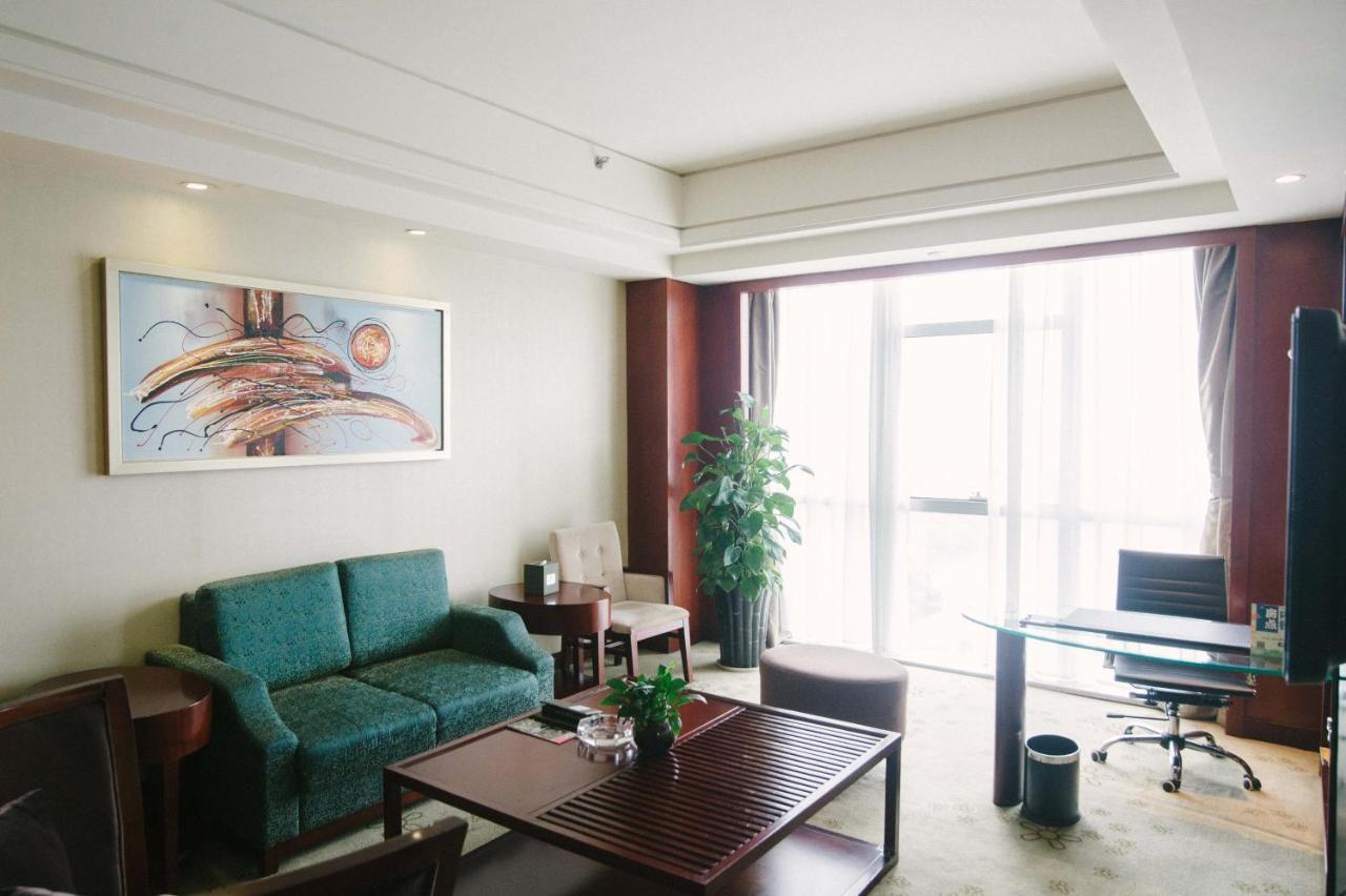 Haiwaihai Crown Hotel Ma'Anshan Экстерьер фото